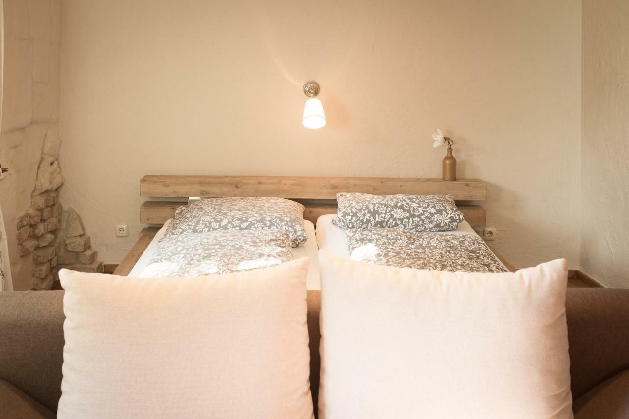 Moments Cafe & Apartmenthaus Thurnau Bagian luar foto