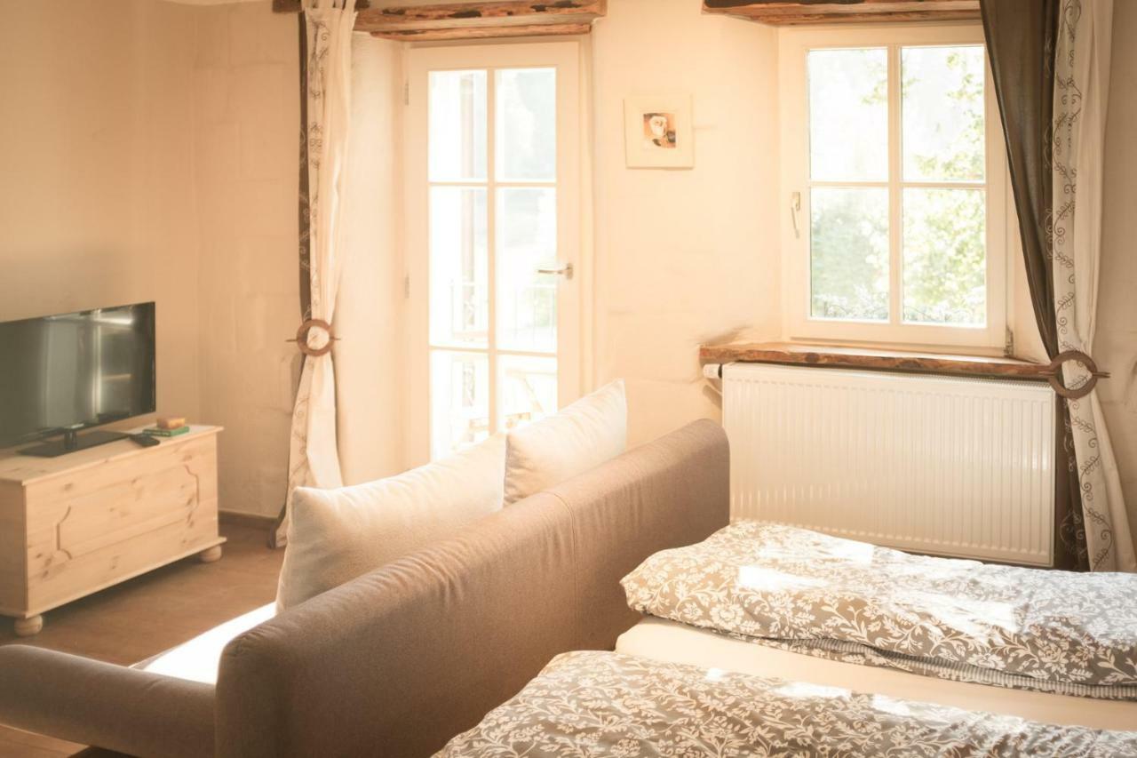 Moments Cafe & Apartmenthaus Thurnau Bagian luar foto