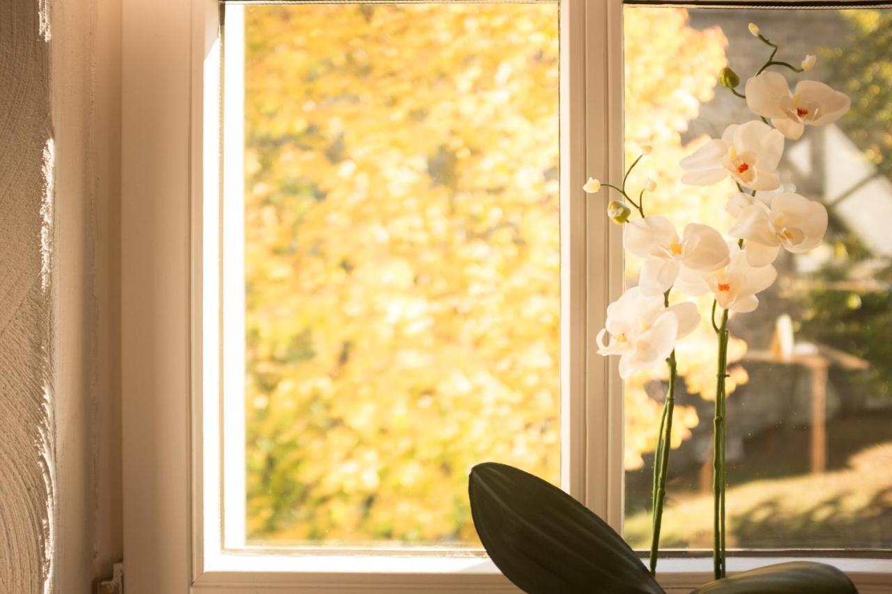 Moments Cafe & Apartmenthaus Thurnau Bagian luar foto