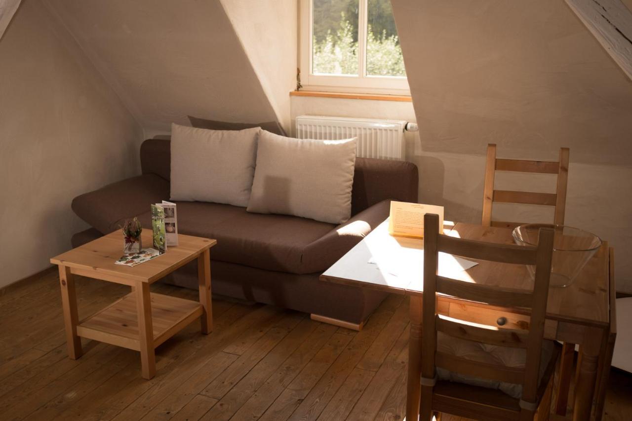 Moments Cafe & Apartmenthaus Thurnau Bagian luar foto